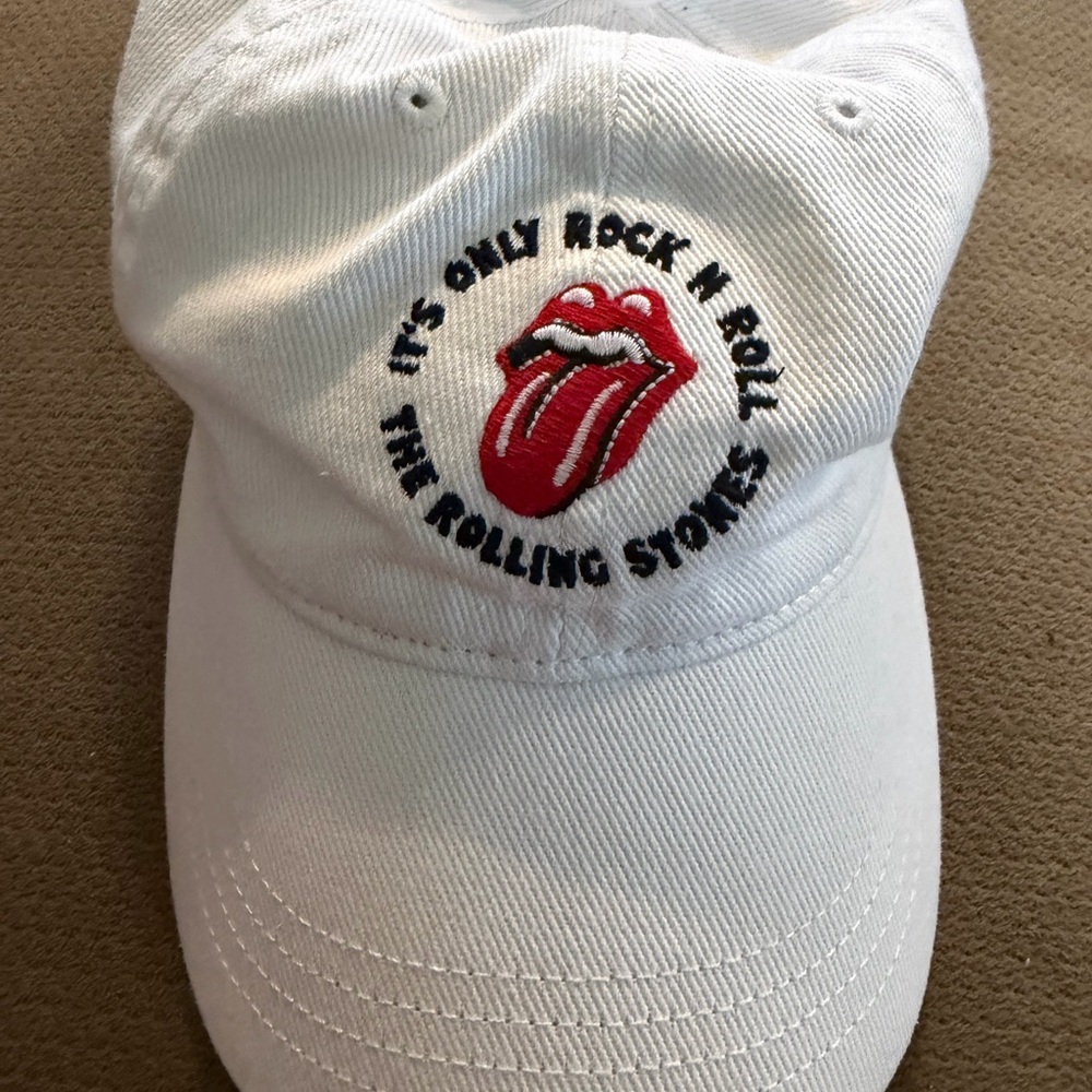 American Eagle “It’s only rock n roll” white baseball cap